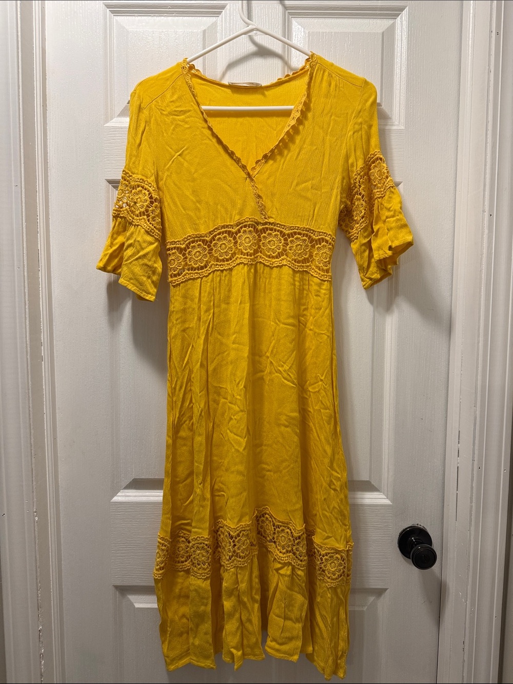 Women’s Yellow Lace-Trim Midi Dress